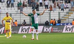 Konyaspor taraftarı önünde ilk galibiyetini aldı