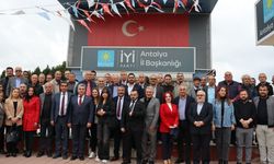 İYİ Parti Antalya çıtayı yükseltiyor