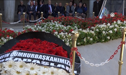 Isparta'da Süleyman Demirel, mezarı başında anıldı