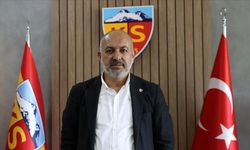 Kayserispor 5 yedi, başkan istifa etti