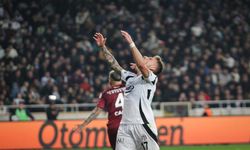 Beşiktaş, var olma mücadelesinden 1 puanla çıktı