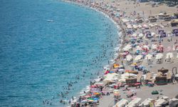 Antalya turizmin bel kemiği: Son 10 yılda  112 milyon 722 bin turist geldi