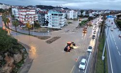 Antalya’da iki mahalle sular altında kaldı, belediye başkanından çok konuşulacak suçlama!