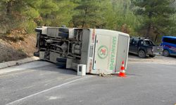 Sakarya'da can pazarı: Öğrencileri taşıyan midibüs devrildi