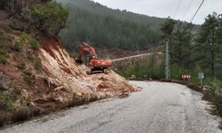 Alanya'da kazaların yaşandığı 3 tehlikeli virajda çalışma başlatıldı