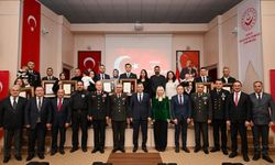 Antalya'da şehit aileleri ve gazilere devlet övünç madalyası