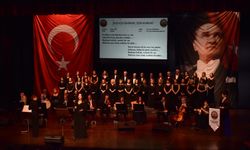 Antalya Barosu Türk Sanat Müziği Korosu büyüledi