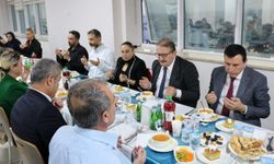 Antalya İl Sağlık Müdürü, sağlık personeliyle iftar yaptı