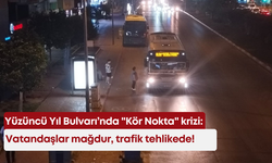 Antalya Yüzüncü Yıl Bulvarı’nda aylardır park halindeki otobüs, kazaya davetiye çıkarıyor!