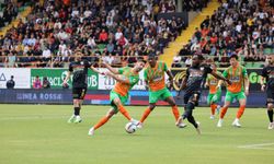 Alanyaspor ilk yarıyı önde bitirdi