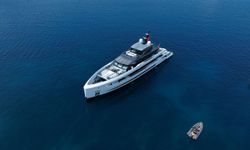 Bodrum’un gururu: 1,2 milyar liralık ‘Legasea’ yatı suya indirildi
