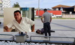 Denizli'de otomobille çarpışan iş insanı feci şekilde hayatını kaybetti