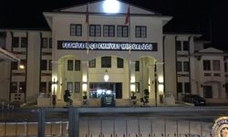 Hırsızlık için girdiği evde ilacını unuttu!