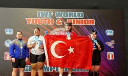 Ispartalı Fatma, dünya şampiyonu olan ilk Türk kadın halterci oldu!