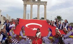 Antalya’da yaşayan yabancıların 19 Mayıs coşkusu