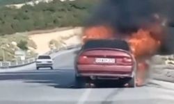 Mersin'de otomobil alev alev yandı!