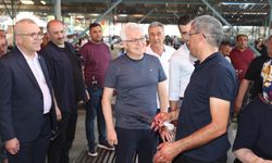 Başkan Vekili Alptekin, Kepez'deki kurban kesim alanlarını denetledi