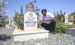 Babalar Günü'nde deprem mezarlığında hüzün
