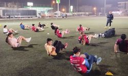 Antalya Kadın Futbol Takımı'nın bel kemiği! Hem başkanı hem malzemecisi