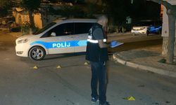Karaman'da sokak ortasında silahlarla etrafa korku saldılar