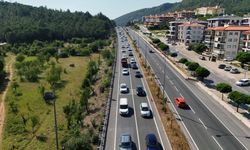 Muğla'da bayram çilesi: Trafik kuyrukları kilometreleri buldu