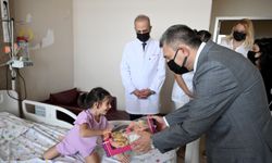 Vali Şahin'den bayramda anlamlı ziyaret