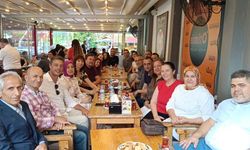 'Göçebe Okul' mezunları yıllar sonra aynı çatı altında buluştu