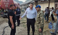 Eğirdir'de trafodan çıkan yangın depo ve ormana sıçradı