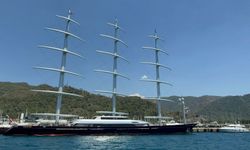 Dünya'nın en büyük teknolojik yatlarından biri Marmaris'e demirledi