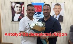 CHP Kepez’de demokrasi fotoğrafı… Başkan adayları bir araya geldi!