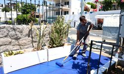 Bodrum sokakları mavi beyaza boyanıyor