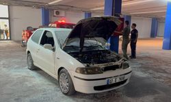 Gazipaşa'da AVM otoparkında araç yangını panik yarattı!