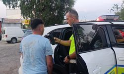 Manavgat'taki kazada motosiklet hurdaya döndü