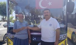 Mersin’de dürüstlük kazandı: Otobüste bulunan altın sahibine verildi