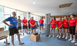 Muratpaşa Belediyespor, yeni sezona çift antrenmanla hazırlanıyor
