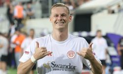 Antalyaspor’un yeni golcüsü Storm bir ilke imza attı