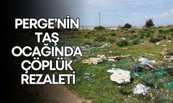 Perge’nin taş ocağında çöplük rezaleti! Tepkilere rağmen temizlenmedi