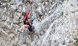 Fethiye'de yamaç paraşütü kazası: Pilot ve yolcusu kurtarıldı