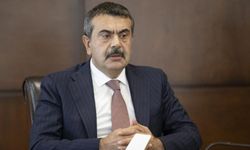 Bakan Tekin'den serbest kıyafet mesajı: "Velilere ekstra yük getirmesini istemiyoruz"