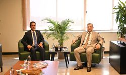 Vali Şahin: "Domates fiyatı Antalya'nın mutluluğunu belirler"