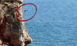 Antalya'da 35 derece sıcakta tehlikeli serinleme!
