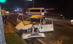 Antalya'da kırmızı ışıkta feci kaza: 1'i ağır, 4 yaralı