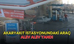 Antalya'da faciadan dönüldü! Akaryakıt istasyonundaki araç alev alev yandı