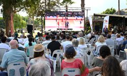 Kemer'de "Filenin Sultanları" için dev ekran kuruldu