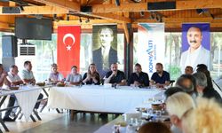 Konyaaltı Belediyesi’nden muhtarlara eğitim desteği