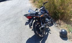 Manavgat'ta kamyonet ile motosiklet çarpıştı!