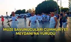 Antalya’da müze savunucuları Cumhuriyet Meydanı’na yürüdü