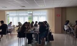 SDÜ öğrencileri yemekhane ve kampüs içi ulaşım sorunlarına isyan etti