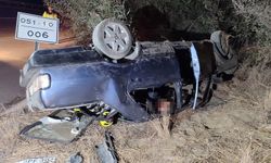 Mersin'de takla atan otomobilde 1 ölü, 3 yaralı