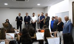 ATSO Başkanı Hacısüleyman, Kemer'e "eğitim ve sanat" için adım attı